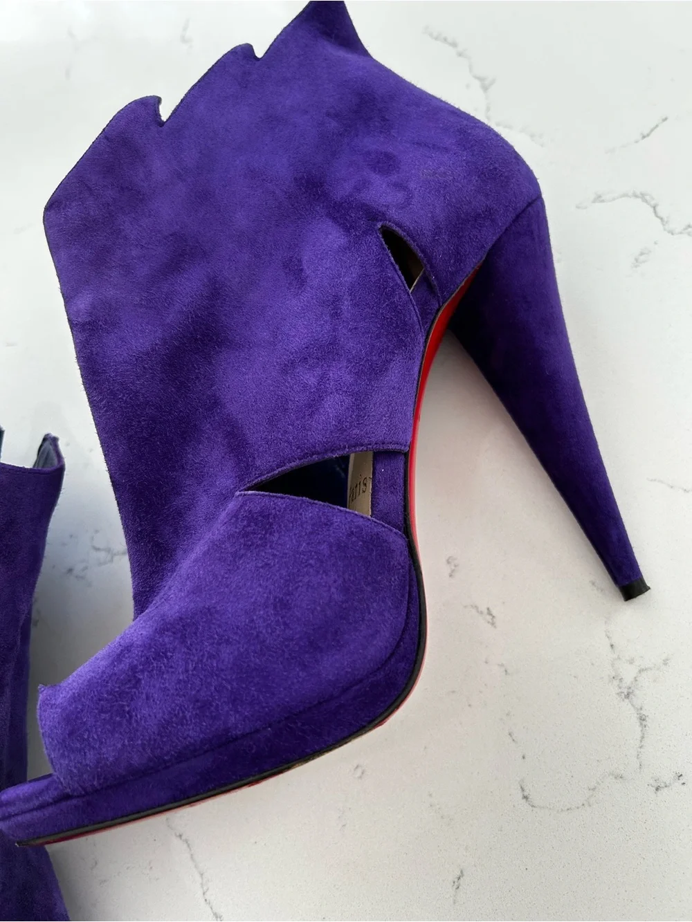 Christian louboutin purple suede leather booties/heels size 39